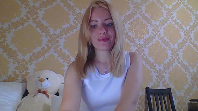 Softy Aura  online show from July 2026 02:15:01 PM
