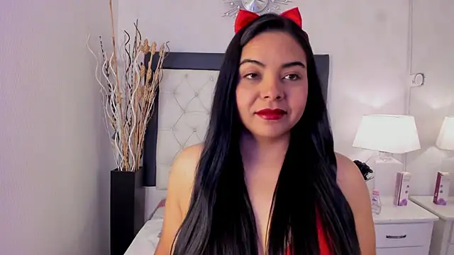Snapshot of Gaby_Herreraa chatting on May 2026 02:23:01 PM Gaby Herreraa online show from May 2026 02:23:01 PM