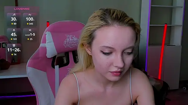  CloudNine  online show from June 2026 03:33:02 AM