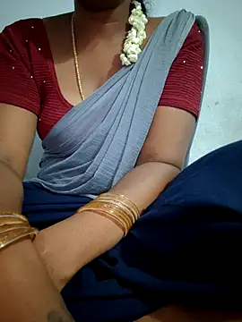 Tamil Hot HoneyBee online show from June 2026 02:43:01 PM