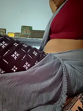 Tamil Hot HoneyBee online show from July 2026 06:13:01 PM