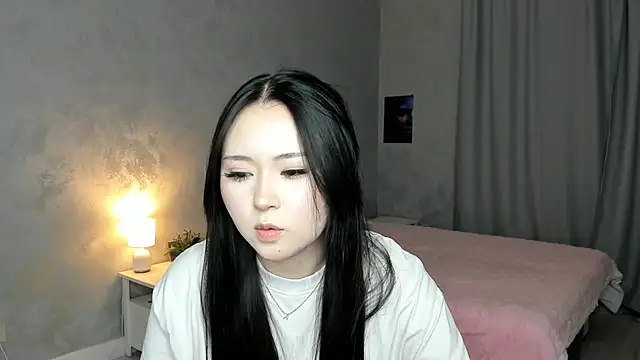 TeshaHeinsohn online show from April 2026 12:41:01 PM