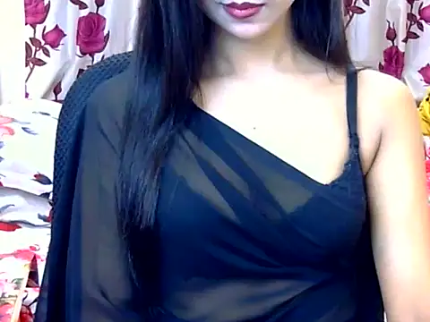 Alina Nur online show from June 2026 07:49:01 PM