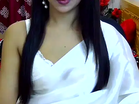 Alina Nur online show from July 2026 01:25:01 PM
