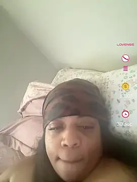 richierichelle online show from May 2026 03:09:02 PM