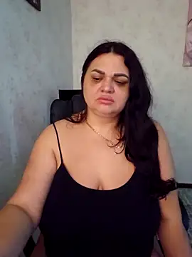 -CUTE-EVVIL- online show from May 2026 07:09:02 PM