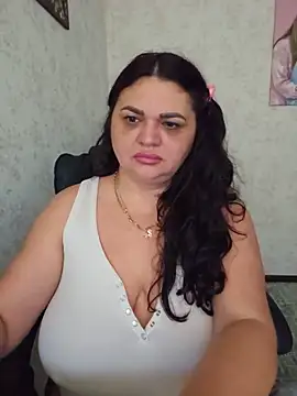 -CUTE-EVVIL- online show from May 2026 06:21:01 AM