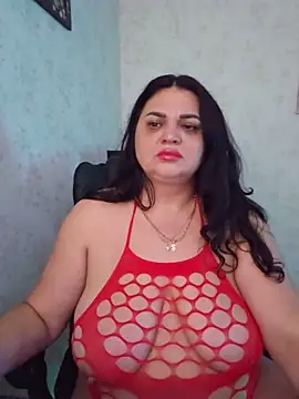 -CUTE-EVVIL- online show from May 2026 07:55:01 PM