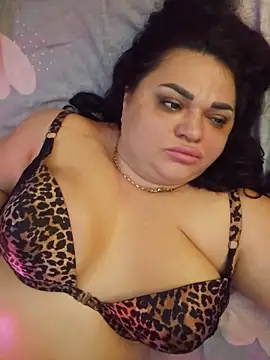 -CUTE-EVVIL- online show from June 2026 10:24:01 PM