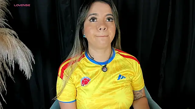 Snapshot of Leidy_2026 chatting on June 2026 12:22:01 PM Leidy 2026 online show from June 2026 12:22:01 PM