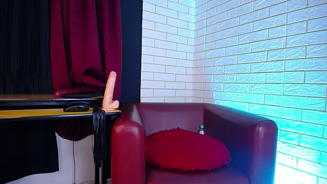 Scarlet1126 online show from May 2026 04:19:01 AM