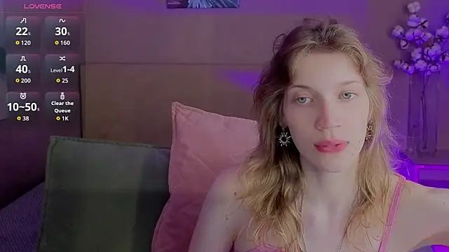Emily Cartex online show from July 2026 05:33:01 AM