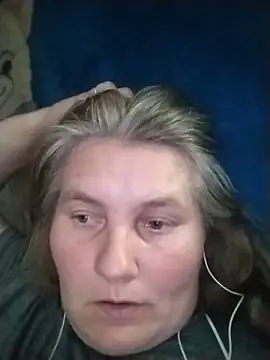 IrisMaris37 online show from June 2026 10:52:02 AM