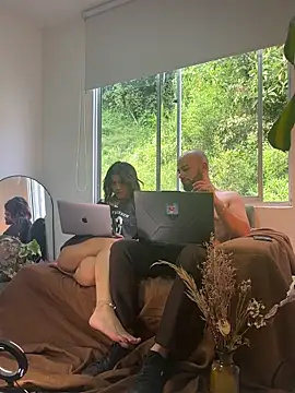 VelvetSubmission online show from April 2026 10:18:01 PM