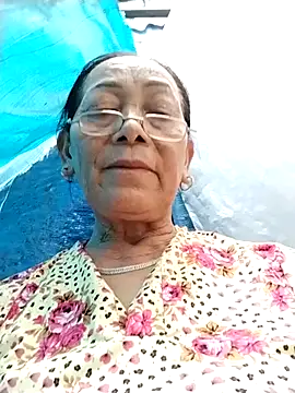 Snapshot of mouth22 chatting on June 2026 11:30:02 PM mouth22 online show from June 2026 11:30:02 PM