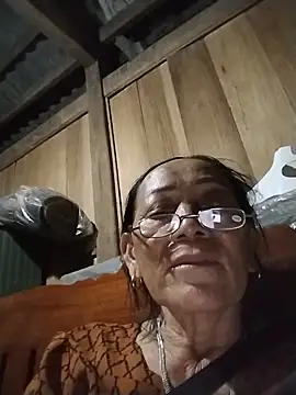 Snapshot of mouth22 chatting on July 2026 12:42:02 PM mouth22 online show from July 2026 12:42:02 PM