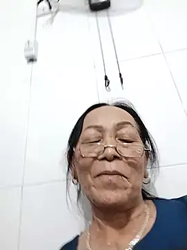 Snapshot of mouth22 chatting on July 2026 12:07:02 PM mouth22 online show from July 2026 12:07:02 PM