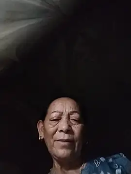 Snapshot of mouth22 chatting on August 2026 11:03:02 PM mouth22 online show from August 2026 11:03:02 PM