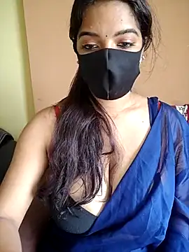 vanika2000 online show from May 2026 05:45:01 AM