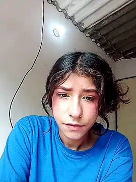 yenihernandez 123 online show from April 2026 03:21:02 PM