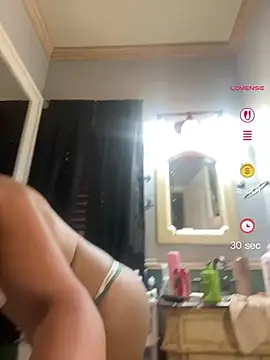 Vanessa Valentine online show from July 2026 07:35:01 PM