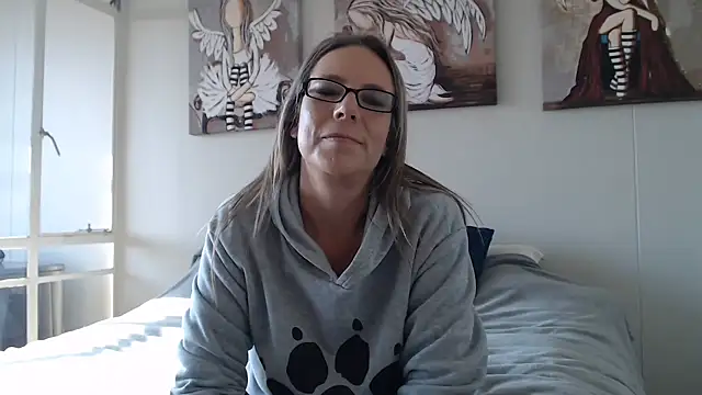 blondiesin50 online show from July 2026 07:13:01 AM