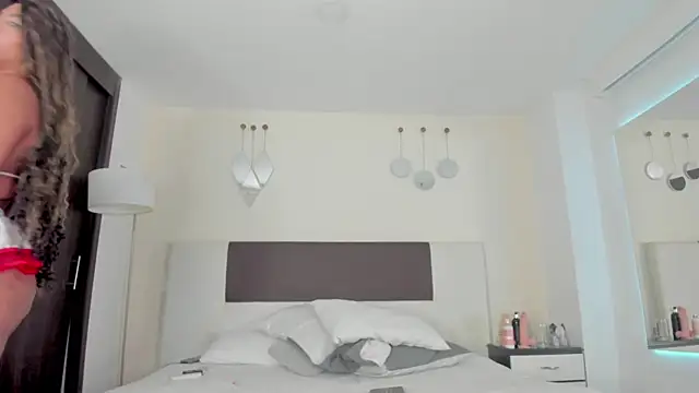 Sky Loren online show from May 2026 11:56:01 PM