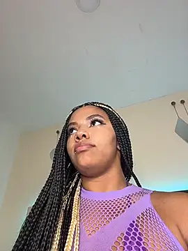 Sky Loren online show from June 2026 06:52:02 AM