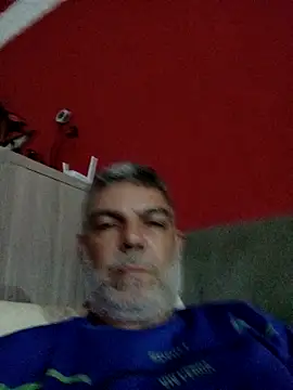 Snapshot of Pgross1 chatting on May 2026 09:20:01 PM Pgross1 online show from May 2026 09:20:01 PM