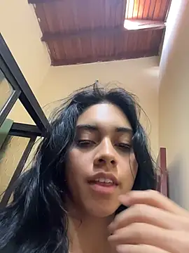 Snapshot of mia_moonna chatting on April 2026 11:38:01 AM mia moonna online show from April 2026 11:38:01 AM