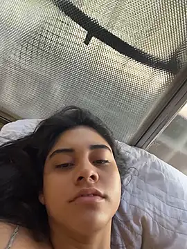 mia moonna online show from August 2026 01:02:02 PM
