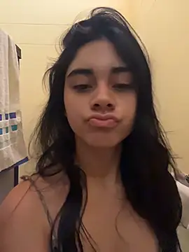 mia moonna online show from August 2026 12:29:02 PM