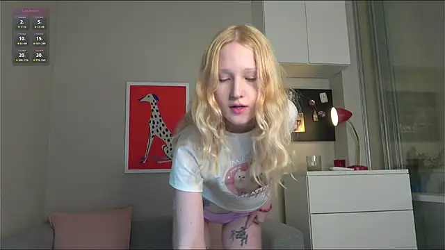 lollymoly online show from April 2026 05:56:01 AM