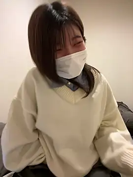 Snapshot of yumi_ch chatting on April 2026 12:44:02 PM yumi ch online show from April 2026 12:44:02 PM