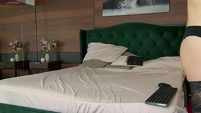 AlyceBeau online show from May 2026 06:09:02 AM