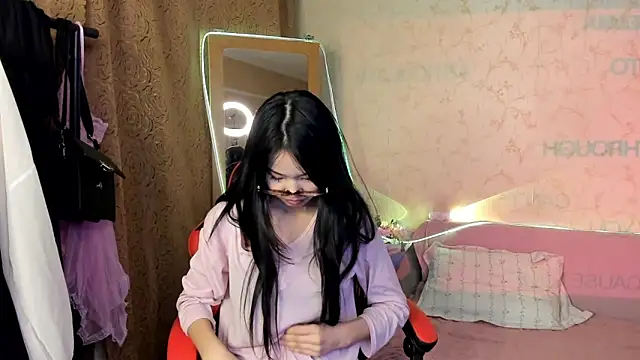 Akiba cute online show from May 2026 07:19:02 PM