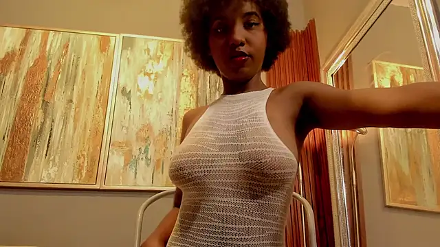 Kiara Curls online show from May 2026 11:49:02 AM