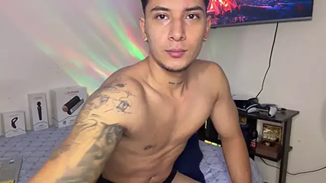 SexxxySquirterStev777 online show from May 2026 08:14:02 PM