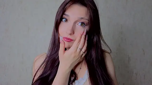 Snapshot of georgymaryhi chatting on June 2026 02:10:01 PM georgymaryhi online show from June 2026 02:10:01 PM
