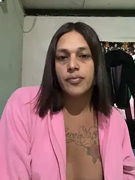 Snapshot of Issis-trans29 chatting on April 2026 08:18:01 PM Issis-trans29 online show from April 2026 08:18:01 PM