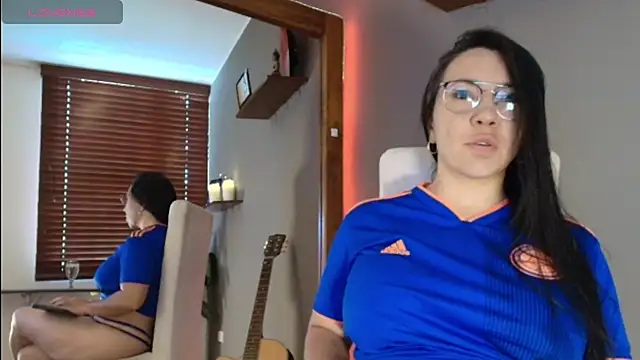 Taliapeach online show from July 2026 03:27:02 PM