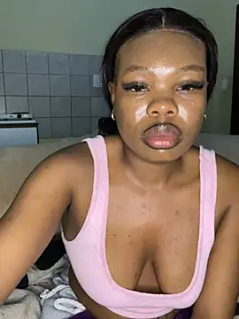 Bubble Lips Hun online show from August 2026 09:39:01 PM