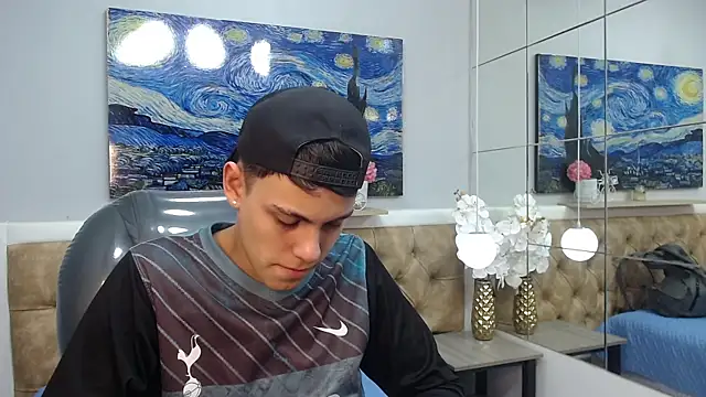 Snapshot of Ethanx18_ chatting on June 2026 03:23:02 AM Ethanx18 online show from June 2026 03:23:02 AM