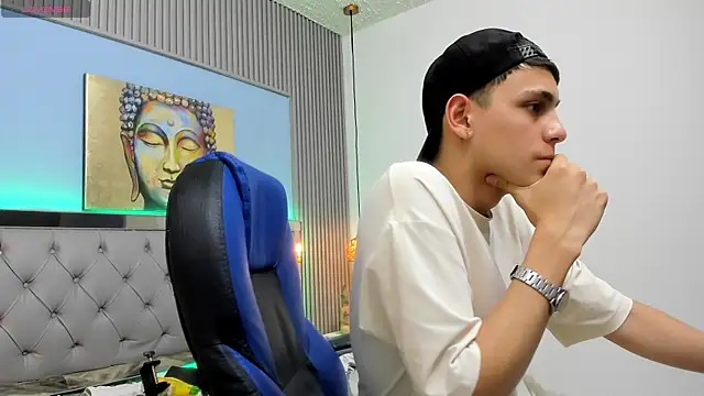 Snapshot of Ethanx18_ chatting on June 2026 03:16:02 AM Ethanx18 online show from June 2026 03:16:02 AM