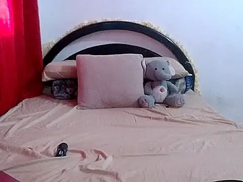 Dulce xiara online show from May 2026 11:29:02 AM