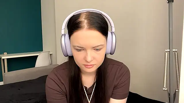 AmbientInvalid online show from May 2026 01:07:01 PM