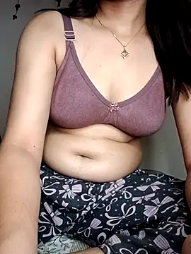 Snapshot of sexy_pritii chatting on June 2026 05:28:01 AM sexy pritii online show from June 2026 05:28:01 AM