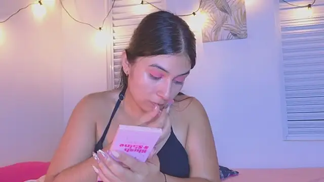 VictoriaaLopez online show from June 2026 04:12:02 AM