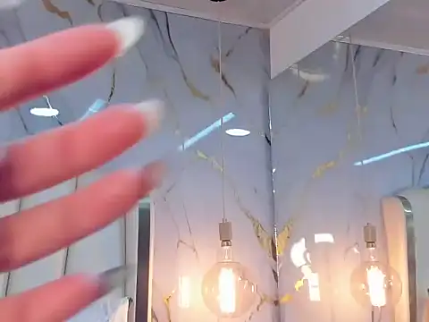 Snapshot of Hannah_Lane chatting on May 2026 12:02:01 PM Hannah Lane online show from May 2026 12:02:01 PM