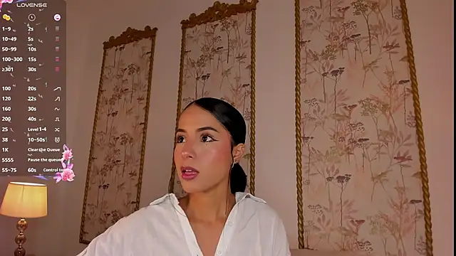 sara castro24  online show from July 2026 08:51:01 PM